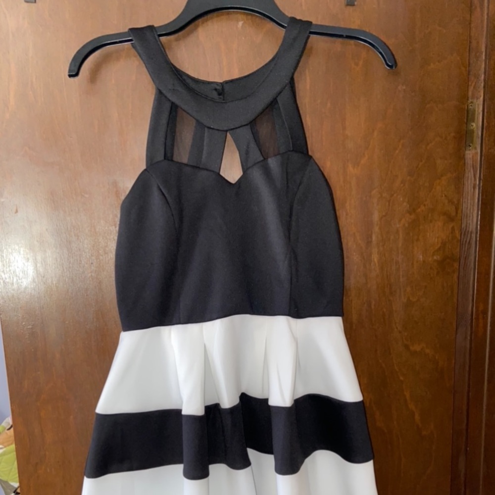 Brand New Black & White Dress